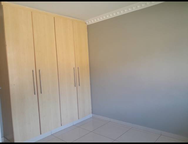 3 BEDROOM HOUSE RENTED IN ATHLONE PARK